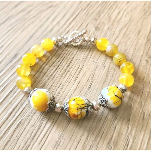 Yellow Fire Agate Bracelet Glass Focal Semi Precious Stone 7"Handmade D NWOT - Picture 1 of 8